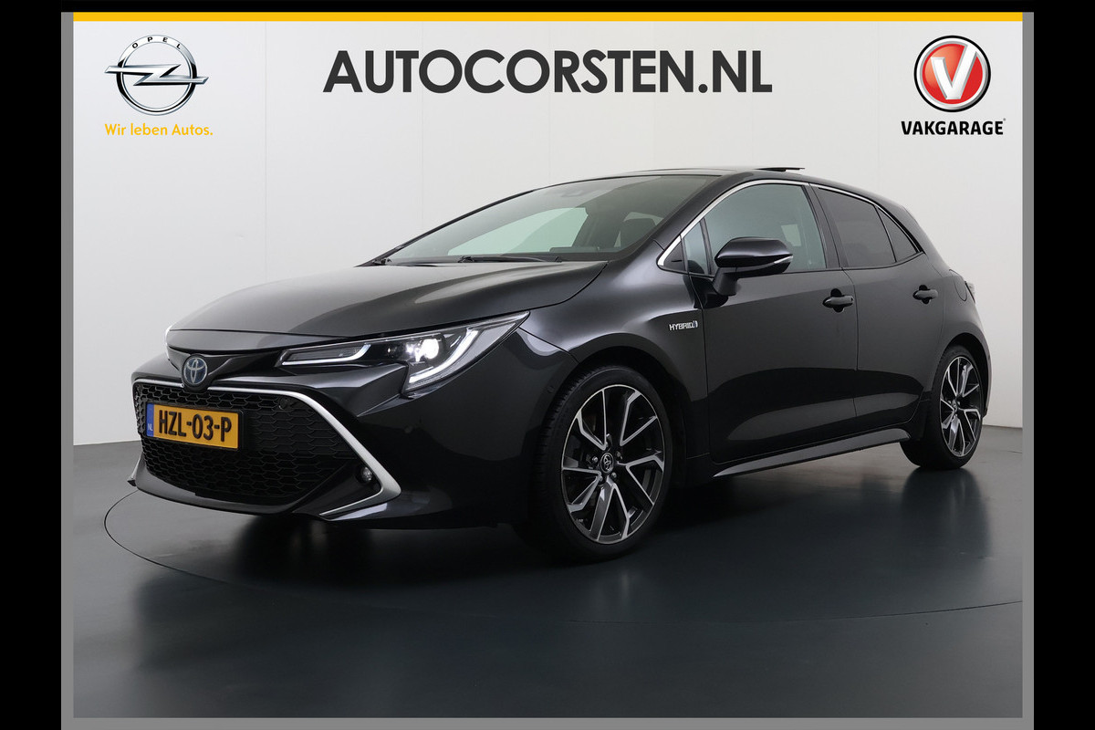 Toyota Corolla 2.0I 184 PK Hybride AUT. Trekhaak Pano-Dak Camera Adaptive-Cruise Apple Carplay Android Stoel+Stuurverwarming Navi* Ecc JBL®-Aud Led Privacy Glas Lane Assist Regen-Lichtsensor Keyless Voorruit Verwarmbaar Dodehoekdetectie Zeer compleet!