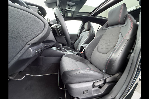 Toyota Corolla 2.0I 184 PK Hybride AUT. Trekhaak Pano-Dak Camera Adaptive-Cruise Apple Carplay Android Stoel+Stuurverwarming Navi* Ecc JBL®-Aud Led Privacy Glas Lane Assist Regen-Lichtsensor Keyless Voorruit Verwarmbaar Dodehoekdetectie Zeer compleet!