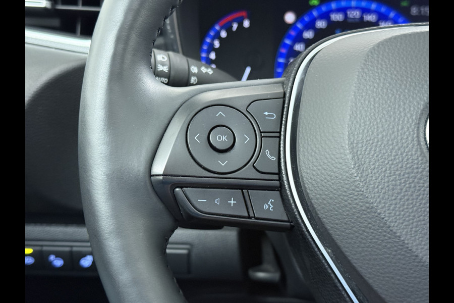 Toyota Corolla 2.0I 184 PK Hybride AUT. Trekhaak Pano-Dak Camera Adaptive-Cruise Apple Carplay Android Stoel+Stuurverwarming Navi* Ecc JBL®-Aud Led Privacy Glas Lane Assist Regen-Lichtsensor Keyless Voorruit Verwarmbaar Dodehoekdetectie Zeer compleet!