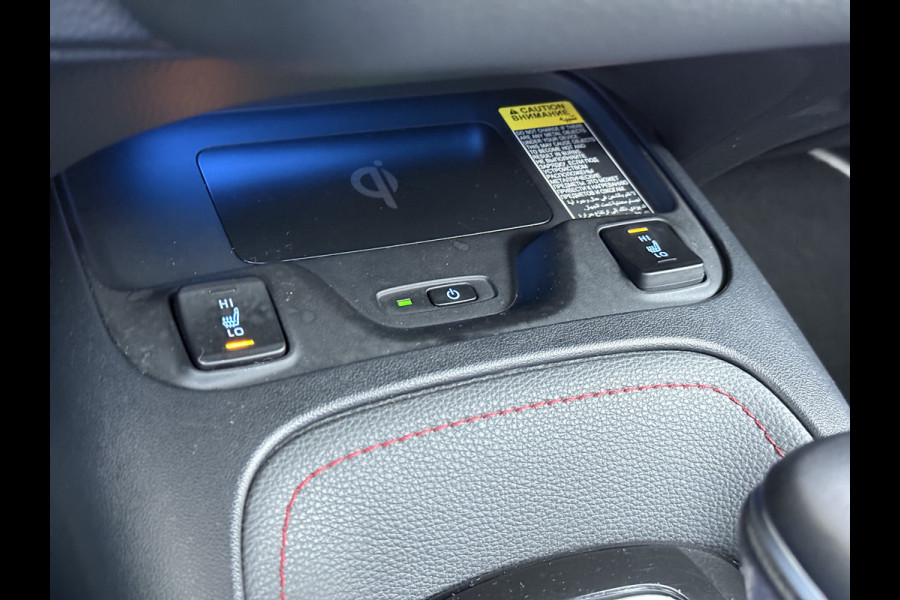 Toyota Corolla 2.0I 184 PK Hybride AUT. Trekhaak Pano-Dak Camera Adaptive-Cruise Apple Carplay Android Stoel+Stuurverwarming Navi* Ecc JBL®-Aud Led Privacy Glas Lane Assist Regen-Lichtsensor Keyless Voorruit Verwarmbaar Dodehoekdetectie Zeer compleet!