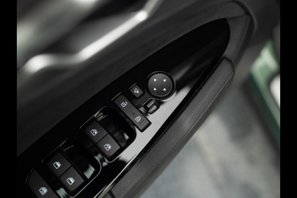 Kia Sportage 1.6 T-GDi Plug-in Hybrid AWD GT-PlusLine | Trekhaak afnb. | Pano | Harman/Kardon | 360 Camera | Prijs Rijklaar!!