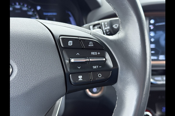 Hyundai IONIQ EV SOH 99,5% Navi Ecc Adap.Cruise Camera Comfort Android Auto Apple Carplay Infinity®-Hifi Isofix Bluetooth DAB VESS Lane Assist Regen-Licht sensor Origineel Nederlandse Auto Laatste Grote beurt bij 124.230km uitgev.