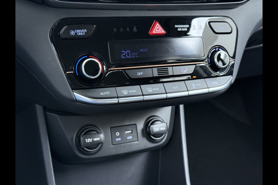 Hyundai IONIQ EV SOH 99,5% Navi Ecc Adap.Cruise Camera Comfort Android Auto Apple Carplay Infinity®-Hifi Isofix Bluetooth DAB VESS Lane Assist Regen-Licht sensor Origineel Nederlandse Auto Laatste Grote beurt bij 124.230km uitgev.