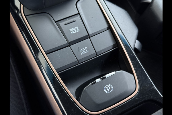 Hyundai IONIQ EV SOH 99,5% Navi Ecc Adap.Cruise Camera Comfort Android Auto Apple Carplay Infinity®-Hifi Isofix Bluetooth DAB VESS Lane Assist Regen-Licht sensor Origineel Nederlandse Auto Laatste Grote beurt bij 124.230km uitgev.