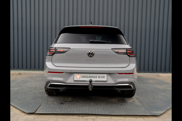 Volkswagen Golf 1.5 eTSI 50 Edition | Panodak | Trekhaak wegkl. | Stoelgeheugen | Head Up | IQ Light | Prijs Rijklaar!!