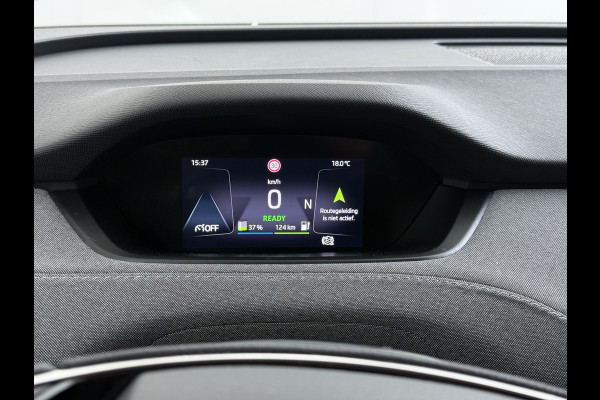 Škoda ENYAQ iV 80 SOH 92% Trekhaak Lmv 21" Stoel+Stuurverwarming Matrix Led Camera Apple Carplay Android Auto Navi Ecc Cruise Control Pdc Draadloze telefoonlader Keyless Advanced Privacy Glas Led Isofix DAB Comfort+Klimaat+Licht Pakket 1.000KG Trekgewicht 1e Eigenaar Origineel Nederlandse Auto 1.000kg trekvermogen € 54.000 nieuw