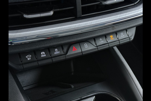 Škoda ENYAQ iV 80 SOH 92% Trekhaak Lmv 21" Stoel+Stuurverwarming Matrix Led Camera Apple Carplay Android Auto Navi Ecc Cruise Control Pdc Draadloze telefoonlader Keyless Advanced Privacy Glas Led Isofix DAB Comfort+Klimaat+Licht Pakket 1.000KG Trekgewicht 1e Eigenaar Origineel Nederlandse Auto 1.000kg trekvermogen € 54.000 nieuw