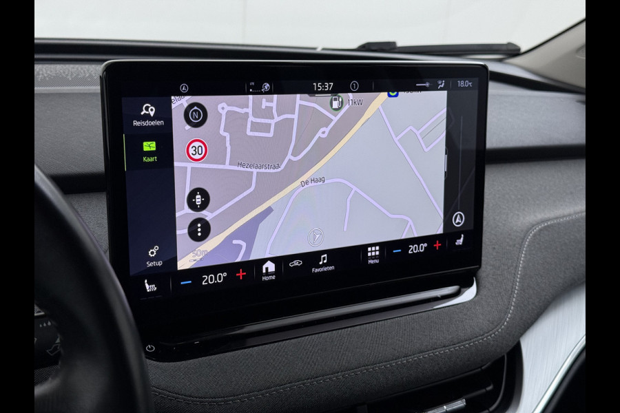 Škoda ENYAQ iV 80 SOH 92% Trekhaak Lmv 21" Stoel+Stuurverwarming Matrix Led Camera Apple Carplay Android Auto Navi Ecc Cruise Control Pdc Draadloze telefoonlader Keyless Advanced Privacy Glas Led Isofix DAB Comfort+Klimaat+Licht Pakket 1.000KG Trekgewicht 1e Eigenaar Origineel Nederlandse Auto 1.000kg trekvermogen € 54.000 nieuw