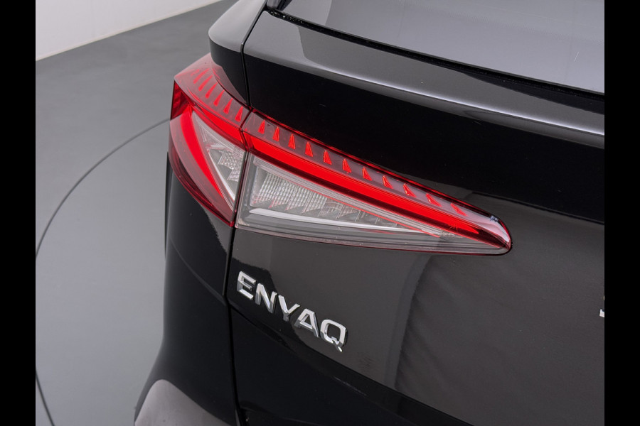 Škoda ENYAQ iV 80 SOH 92% Trekhaak Lmv 21" Stoel+Stuurverwarming Matrix Led Camera Apple Carplay Android Auto Navi Ecc Cruise Control Pdc Draadloze telefoonlader Keyless Advanced Privacy Glas Led Isofix DAB Comfort+Klimaat+Licht Pakket 1.000KG Trekgewicht 1e Eigenaar Origineel Nederlandse Auto 1.000kg trekvermogen € 54.000 nieuw