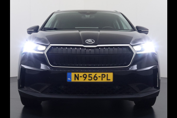 Škoda ENYAQ iV 80 SOH 92% Trekhaak Lmv 21" Stoel+Stuurverwarming Matrix Led Camera Apple Carplay Android Auto Navi Ecc Cruise Control Pdc Draadloze telefoonlader Keyless Advanced Privacy Glas Led Isofix DAB Comfort+Klimaat+Licht Pakket 1.000KG Trekgewicht 1e Eigenaar Origineel Nederlandse Auto 1.000kg trekvermogen € 54.000 nieuw