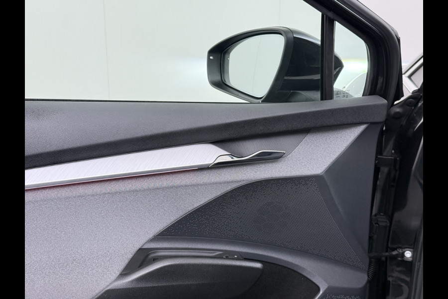 Škoda ENYAQ iV 80 SOH 92% Trekhaak Lmv 21" Stoel+Stuurverwarming Matrix Led Camera Apple Carplay Android Auto Navi Ecc Cruise Control Pdc Draadloze telefoonlader Keyless Advanced Privacy Glas Led Isofix DAB Comfort+Klimaat+Licht Pakket 1.000KG Trekgewicht 1e Eigenaar Origineel Nederlandse Auto 1.000kg trekvermogen € 54.000 nieuw