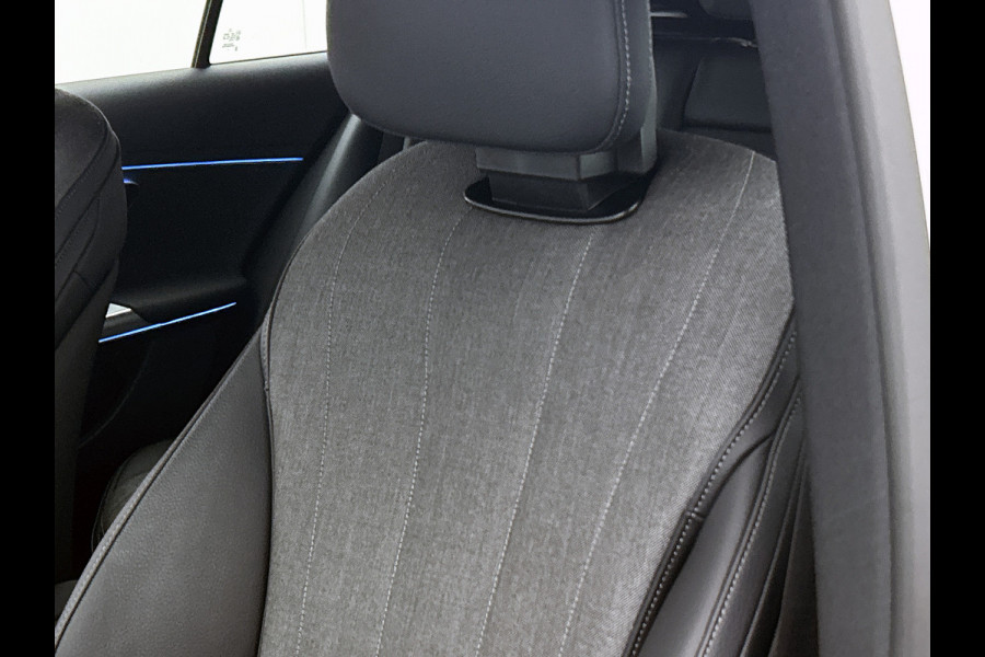 Mercedes-Benz E-Klasse Estate 300 e Luxury Line Plug-In Hybride Trekhaak | Rijassistentiepakket plus | Parkeerpakket met 360°-camera | Distronic | Sfeerverlichting. Inclusief 24 maanden Mercedes-Benz Certified garantie voor Europa.