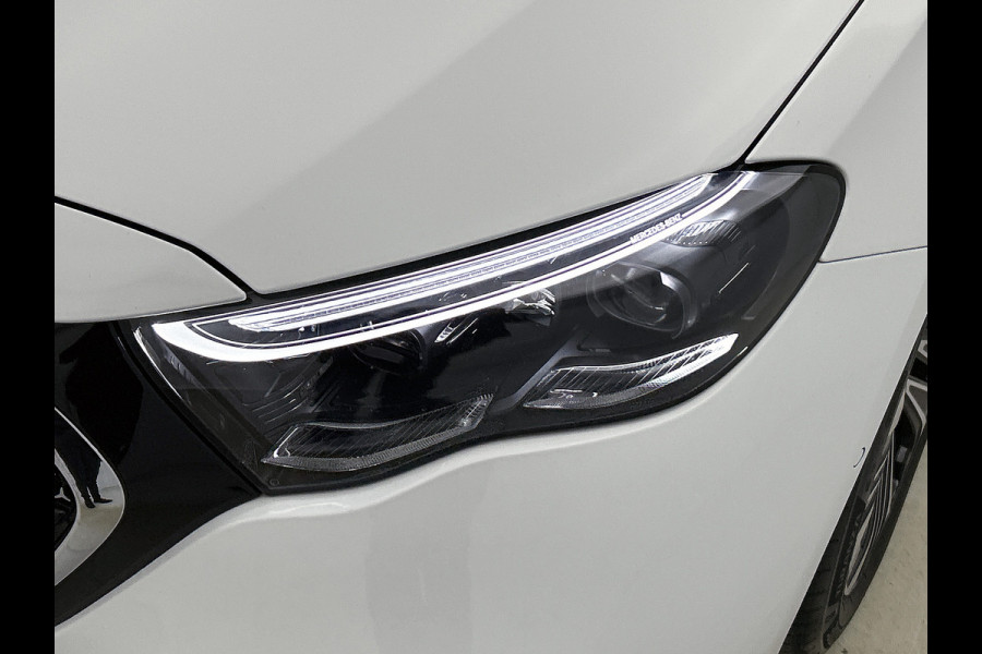 Mercedes-Benz E-Klasse Estate 300 e Luxury Line Plug-In Hybride Trekhaak | Rijassistentiepakket plus | Parkeerpakket met 360°-camera | Distronic | Sfeerverlichting. Inclusief 24 maanden Mercedes-Benz Certified garantie voor Europa.