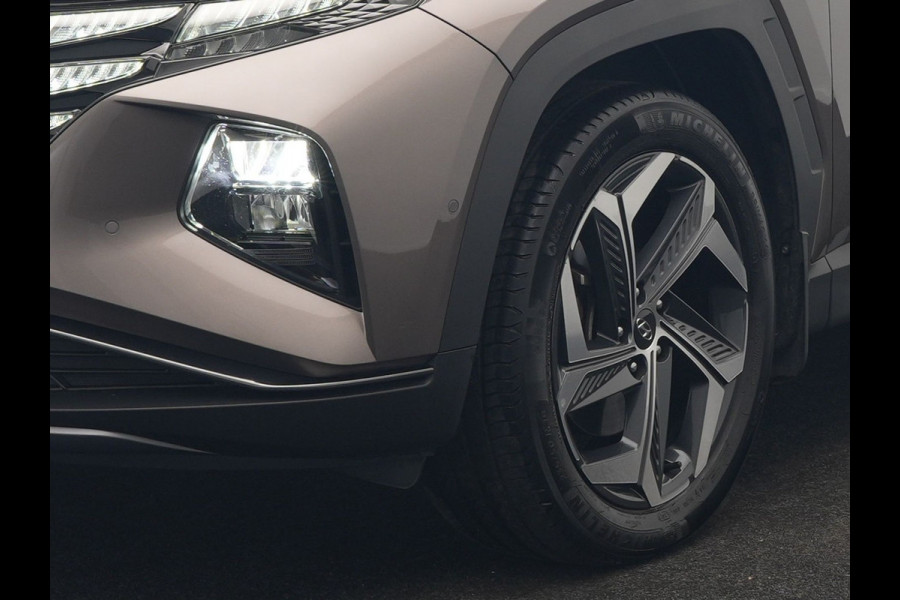 Hyundai Tucson 1.6 T-GDI Premium 4WD PHEV 265pk Dealer O.H. | Trekhaak Afn. | Adaptive Cruise | 360 Camera | Krell Premium Sound | Lederen Sportstoelen Memory & Ventilatie | Keyless | Apple Carplay | Stoelen & Stuur Verwarmd | Navigatie | DAB | Plug In Hybrid