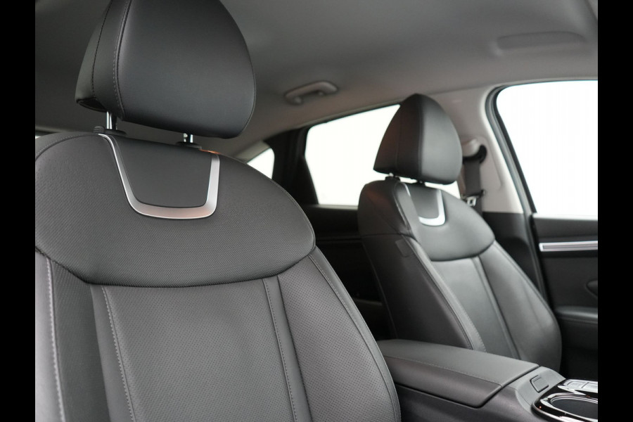 Hyundai Tucson 1.6 T-GDI Premium 4WD PHEV 265pk Dealer O.H. | Trekhaak Afn. | Adaptive Cruise | 360 Camera | Krell Premium Sound | Lederen Sportstoelen Memory & Ventilatie | Keyless | Apple Carplay | Stoelen & Stuur Verwarmd | Navigatie | DAB | Plug In Hybrid