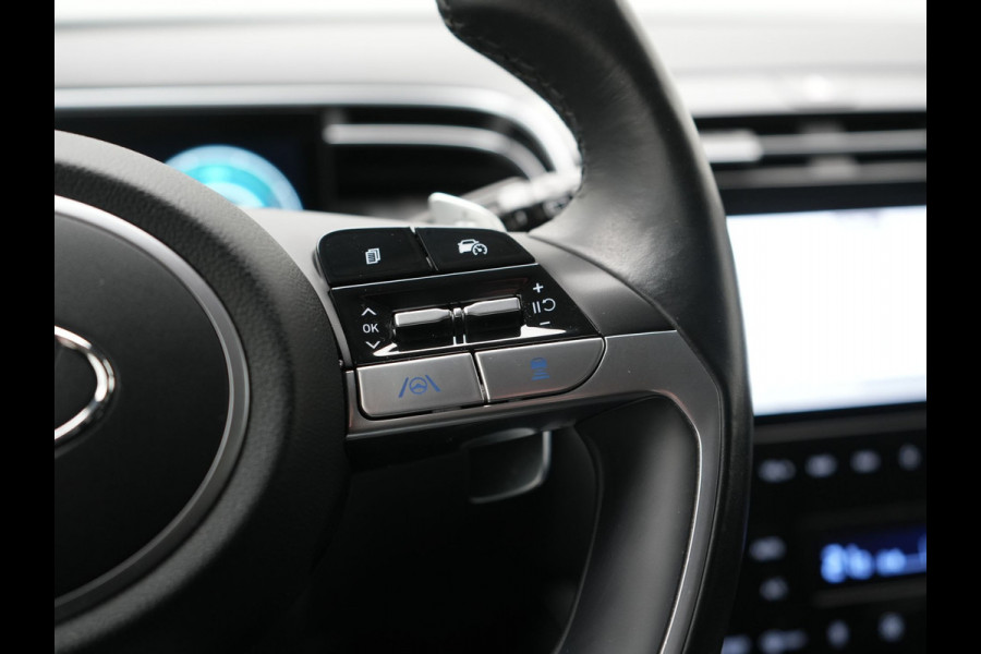 Hyundai Tucson 1.6 T-GDI Premium 4WD PHEV 265pk Dealer O.H. | Trekhaak Afn. | Adaptive Cruise | 360 Camera | Krell Premium Sound | Lederen Sportstoelen Memory & Ventilatie | Keyless | Apple Carplay | Stoelen & Stuur Verwarmd | Navigatie | DAB | Plug In Hybrid