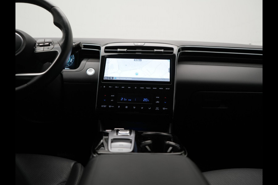 Hyundai Tucson 1.6 T-GDI Premium 4WD PHEV 265pk Dealer O.H. | Trekhaak Afn. | Adaptive Cruise | 360 Camera | Krell Premium Sound | Lederen Sportstoelen Memory & Ventilatie | Keyless | Apple Carplay | Stoelen & Stuur Verwarmd | Navigatie | DAB | Plug In Hybrid