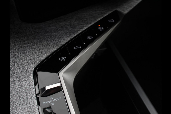 Peugeot 5008 1.2 Hybrid 145pk Automaat Allure 7p | DEMO ! | Navigatie | Apple Carplay/Android Auto | Camera | Climate control | Dab | Led | Keyless start | Lichtmetalen Velgen | Parkeer sensoren