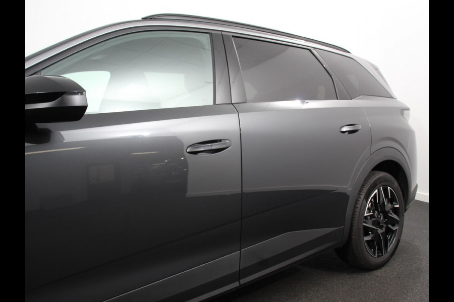 Peugeot 5008 1.2 Hybrid 145pk Automaat Allure 7p | DEMO ! | Navigatie | Apple Carplay/Android Auto | Camera | Climate control | Dab | Led | Keyless start | Lichtmetalen Velgen | Parkeer sensoren