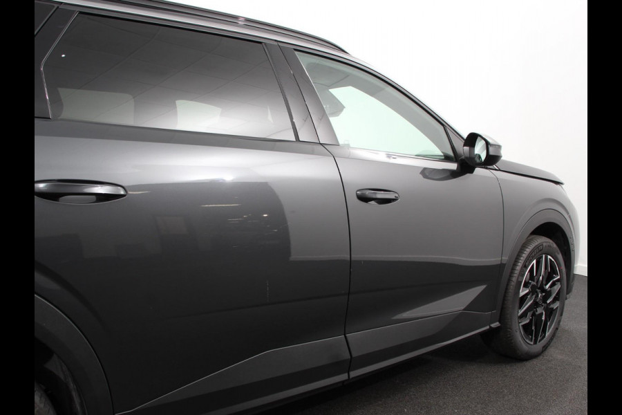 Peugeot 5008 1.2 Hybrid 145pk Automaat Allure 7p | DEMO ! | Navigatie | Apple Carplay/Android Auto | Camera | Climate control | Dab | Led | Keyless start | Lichtmetalen Velgen | Parkeer sensoren