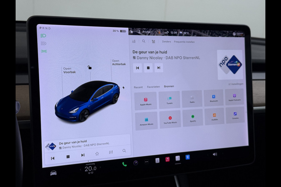 Tesla Model 3 SR+ 325PK LFP-Accu AutoPilot Leer Pano-Dak Adaptive Cruise Lmv 18" Camera's Elektr.-Stuur+Stoelen+Spiegels+Geheugen+Easy-Entry+V SOH 90% Ecc Navi Led DAB Voorverwarmen interieur via App Keyless One-Pedal-Drive Origineel Nederlandse Auto Slechts 26.700km!