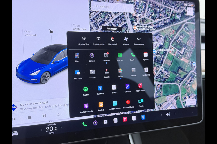 Tesla Model 3 SR+ 325PK LFP-Accu AutoPilot Leer Pano-Dak Adaptive Cruise Lmv 18" Camera's Elektr.-Stuur+Stoelen+Spiegels+Geheugen+Easy-Entry+V SOH 90% Ecc Navi Led DAB Voorverwarmen interieur via App Keyless One-Pedal-Drive Origineel Nederlandse Auto Slechts 26.700km!