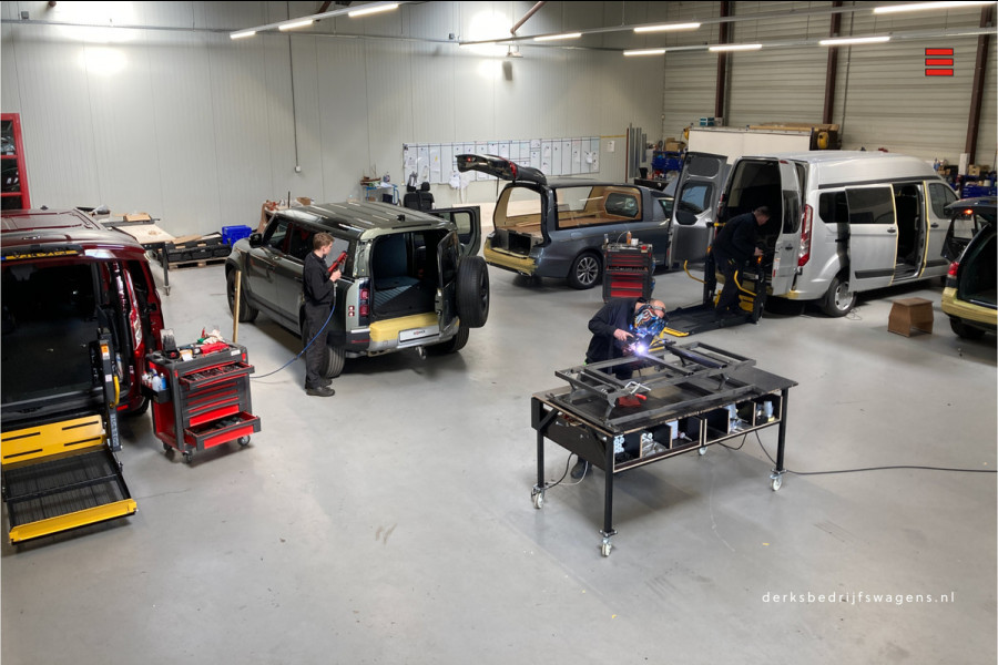 Mercedes-Benz V-Klasse 300d Extra Lang DC Avantgarde