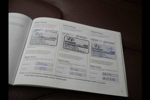 Hyundai Santa Fe 1.6 T-GDI Premium Smart Sky PHEV 266pk Dealer O.H. | Panodak | Adaptive Cruise | Camera | Krell Audio | Lederen Sportstoelen Verwarmd | Apple Carplay | Keyless | Blis | Stuur Verwarmd | Navigatie | DAB | Plug In Hybrid