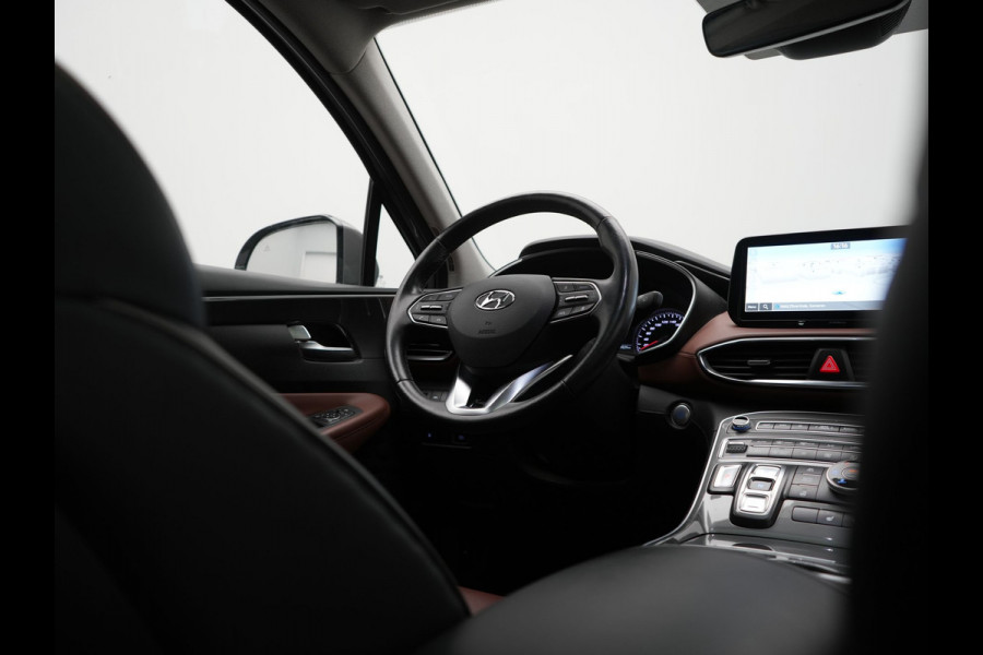 Hyundai Santa Fe 1.6 T-GDI Premium Smart Sky PHEV 266pk Dealer O.H. | Panodak | Adaptive Cruise | Camera | Krell Audio | Lederen Sportstoelen Verwarmd | Apple Carplay | Keyless | Blis | Stuur Verwarmd | Navigatie | DAB | Plug In Hybrid