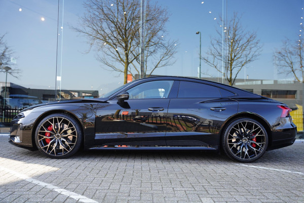 Audi e-tron GT RS Carbon / B&O / Head Up / New Accu Pack