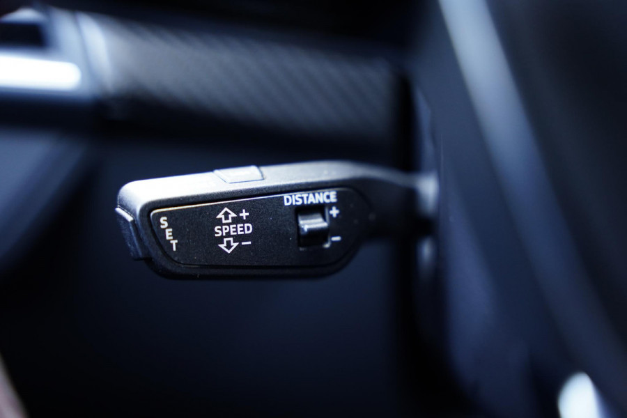 Audi e-tron GT RS Carbon / B&O / Head Up / New Accu Pack