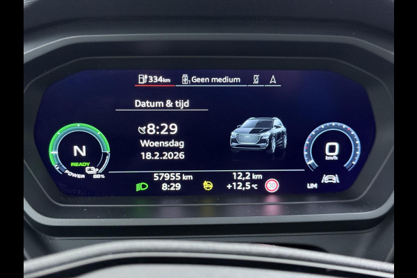 Audi Q4 e-tron 40 Launch edition Advanced Plus 77 kWh VAN € 33.900,- VOOR € 30.877,- UW LENTEVOORDEEL € 3.023,-! | SOH 92% | S-LINE INTERIEUR | PANORAMADAK | STOELVERWARMING | ELEKTRISCHE ACHTERKLEP | LUXE BEKLEDING | RIJKLAAR MET 12 MND BOVAG GARANTIE