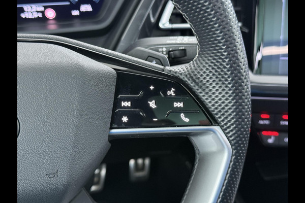 Audi Q4 e-tron 40 Launch edition Advanced Plus 77 kWh VAN € 33.900,- VOOR € 30.877,- UW LENTEVOORDEEL € 3.023,-! | SOH 92% | S-LINE INTERIEUR | PANORAMADAK | STOELVERWARMING | ELEKTRISCHE ACHTERKLEP | LUXE BEKLEDING | RIJKLAAR MET 12 MND BOVAG GARANTIE