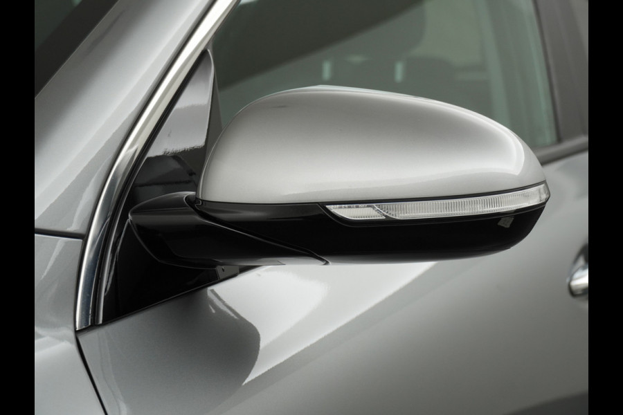 Kia Niro 1.6 GDi PHEV ExecutiveLine Airco - Apple Carplay/Android Auto - Cruise Control Adaptief - Glazen Schuifkantel Dak - Stuur/Stoel Verwarming - Stoel Verkoeling - Virena Zekerheidspakket € 895,-