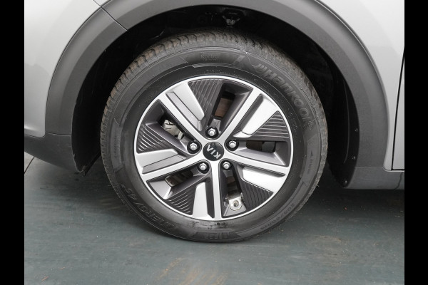 Kia Niro 1.6 GDi PHEV ExecutiveLine Airco - Apple Carplay/Android Auto - Cruise Control Adaptief - Glazen Schuifkantel Dak - Stuur/Stoel Verwarming - Stoel Verkoeling - Virena Zekerheidspakket € 895,-