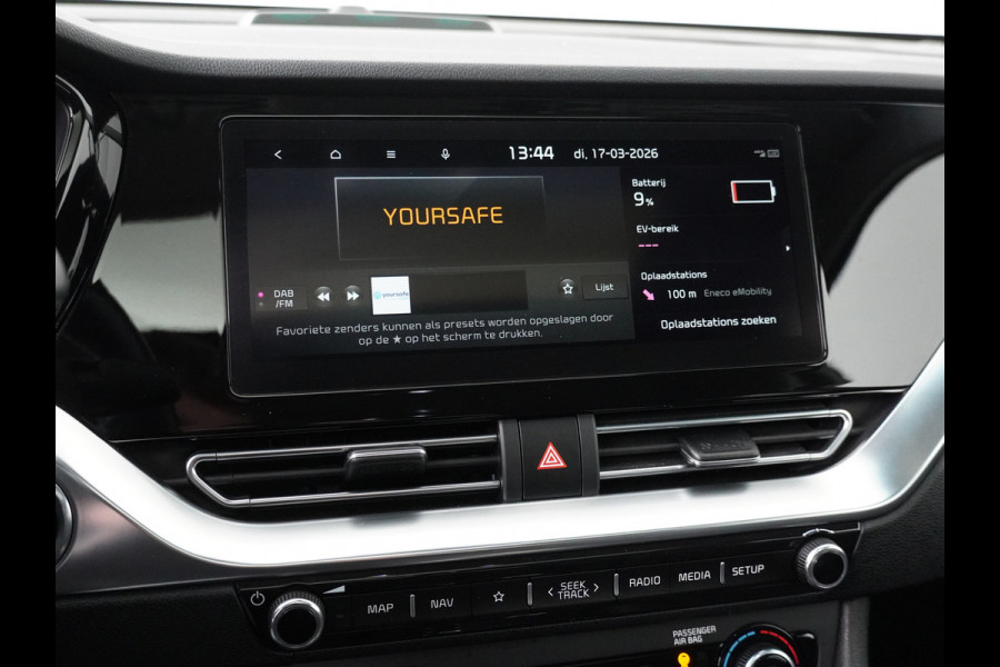 Kia Niro 1.6 GDi PHEV ExecutiveLine Airco - Apple Carplay/Android Auto - Cruise Control Adaptief - Glazen Schuifkantel Dak - Stuur/Stoel Verwarming - Stoel Verkoeling - Virena Zekerheidspakket € 895,-