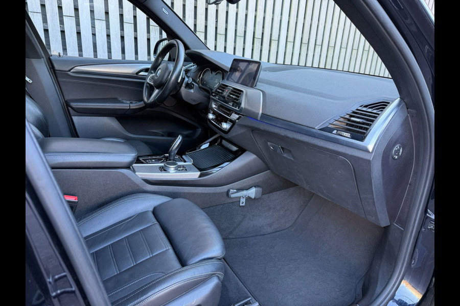 BMW X3 XDrive20i High Executive M-sportpakket /Pano /Leer /Camera
