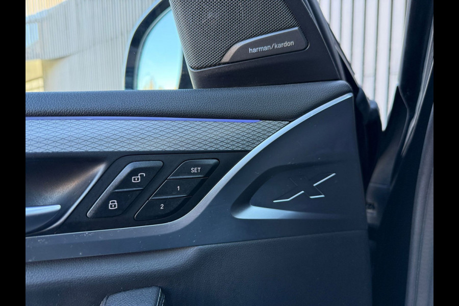 BMW X3 XDrive20i High Executive M-sportpakket /Pano /Leer /Camera