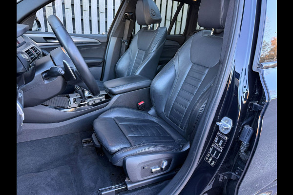 BMW X3 XDrive20i High Executive M-sportpakket /Pano /Leer /Camera