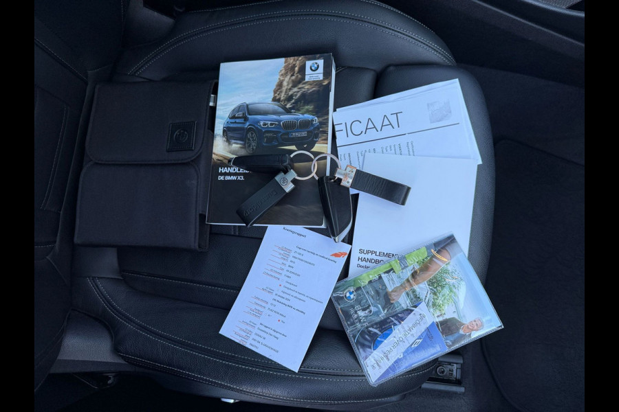 BMW X3 XDrive20i High Executive M-sportpakket /Pano /Leer /Camera