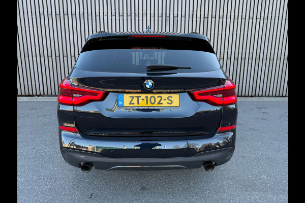 BMW X3 XDrive20i High Executive M-sportpakket /Pano /Leer /Camera