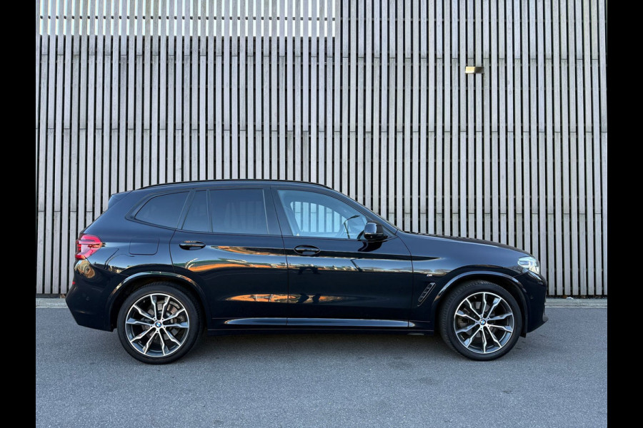 BMW X3 XDrive20i High Executive M-sportpakket /Pano /Leer /Camera
