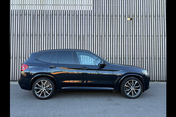 BMW X3 XDrive20i High Executive M-sportpakket /Pano /Leer /Camera