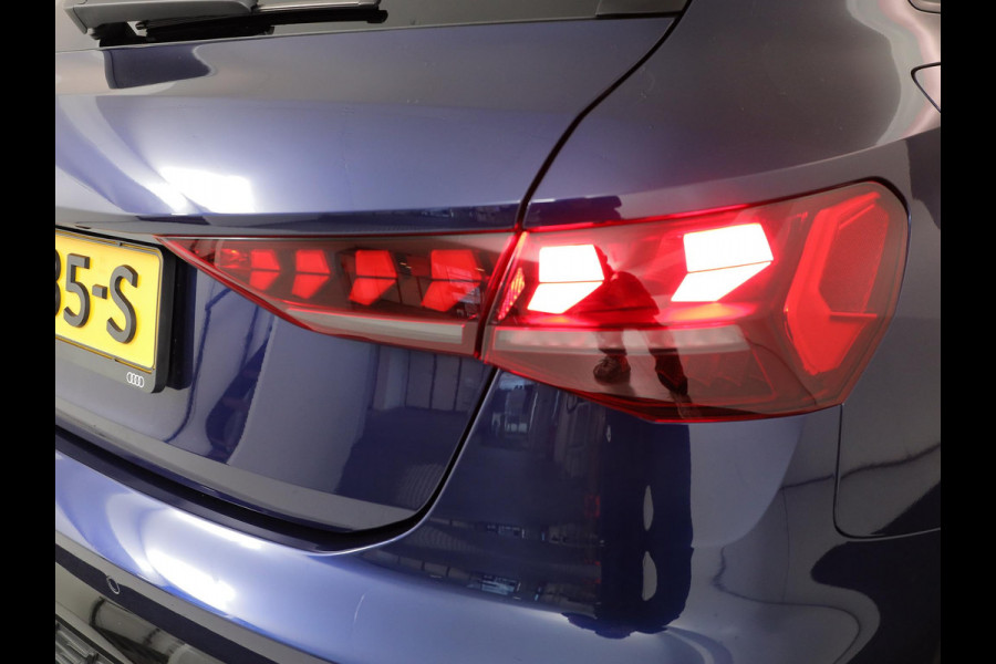 Audi A3 Sportback 40 TFSI e S edition 204 pk S-tronic | Verlengde garantie | Navigatie | Parkeersensoren (Park assist) | Achteruitrijcamera | Stoelverwarming | S-Line |