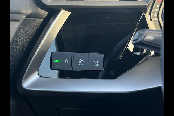 Audi A3 Sportback 30 TFSI Advanced edition | PDC | Carplay | Navi | Cruise Control |