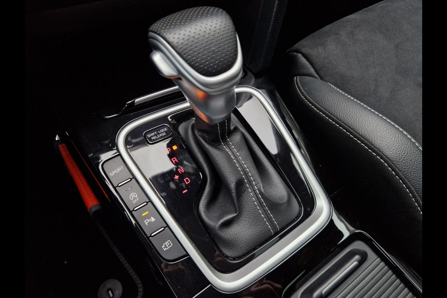 Kia Ceed Sportswagon 1.5 T-GDi GT-PlusLine Automaat | Trekhaak | Hulpveren | Stoelverwarming | JBL |