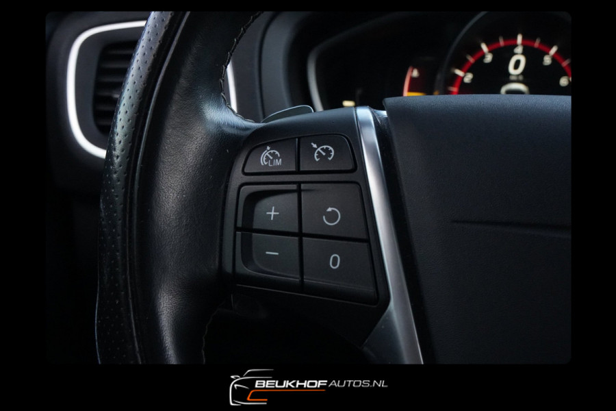 Volvo V40 1.5 T3 Polar+ Sport Pano Leer Cruise Xenon Led Cam