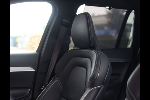 Volvo XC90 T8 Recharge AWD Ultimate Dark | Pano - Trekhaak - Luchtvering