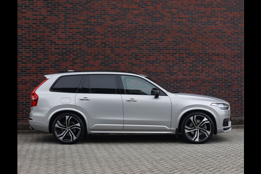 Volvo XC90 T8 Recharge AWD Ultimate Dark | Pano - Trekhaak - Luchtvering