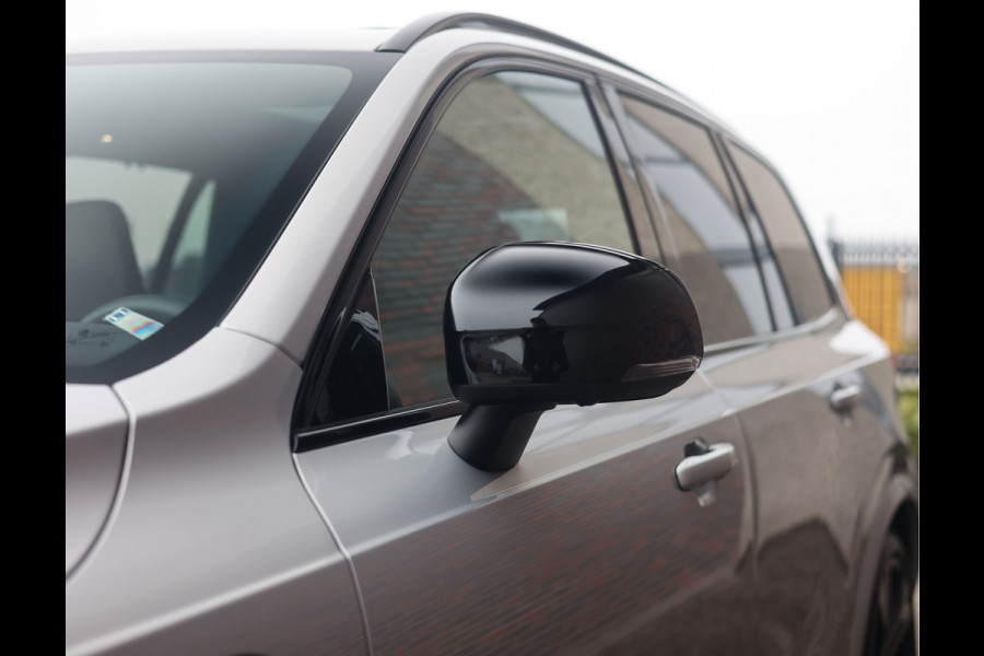 Volvo XC90 T8 Recharge AWD Ultimate Dark | Pano - Trekhaak - Luchtvering